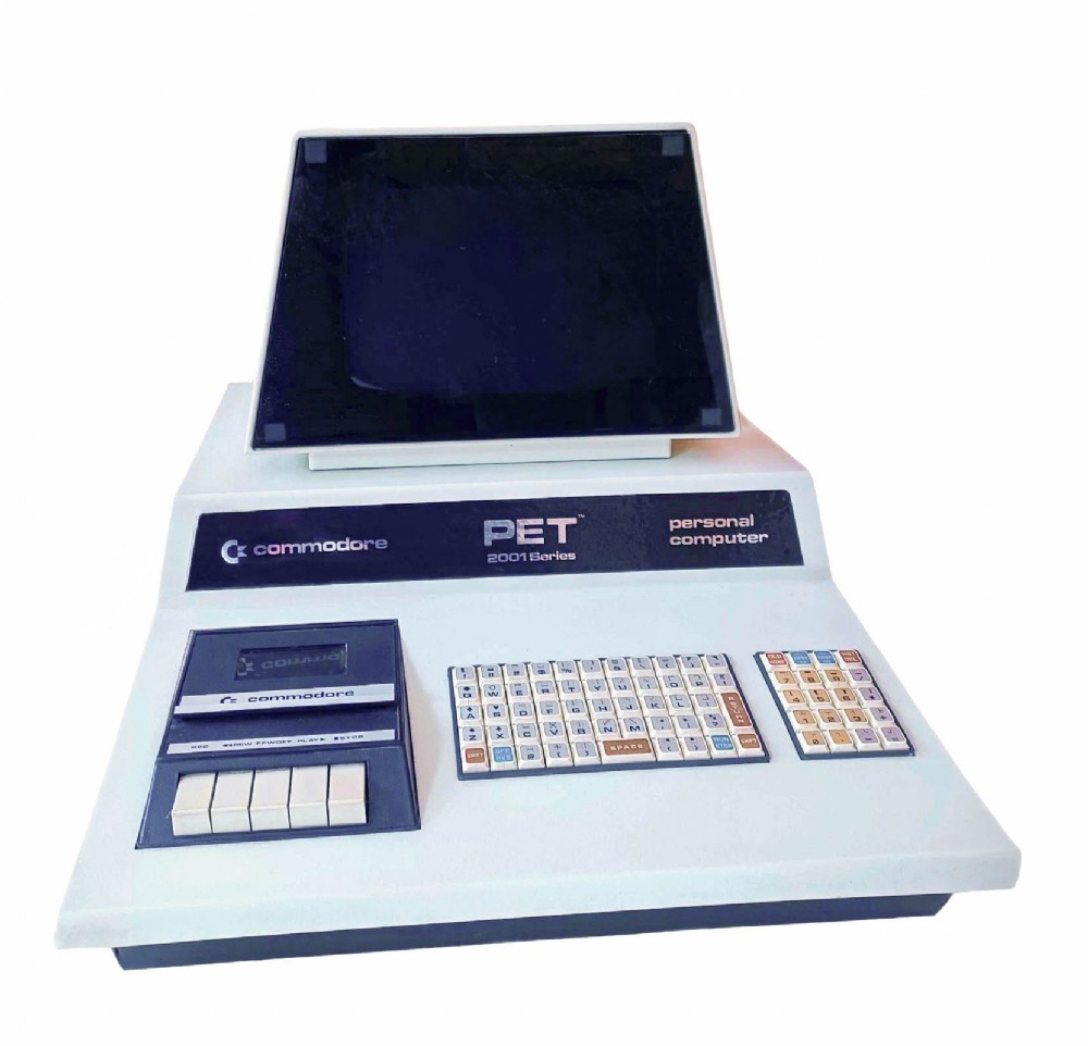 PET 2001 - front with screen protector