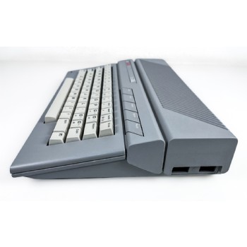 Atari 65XE right